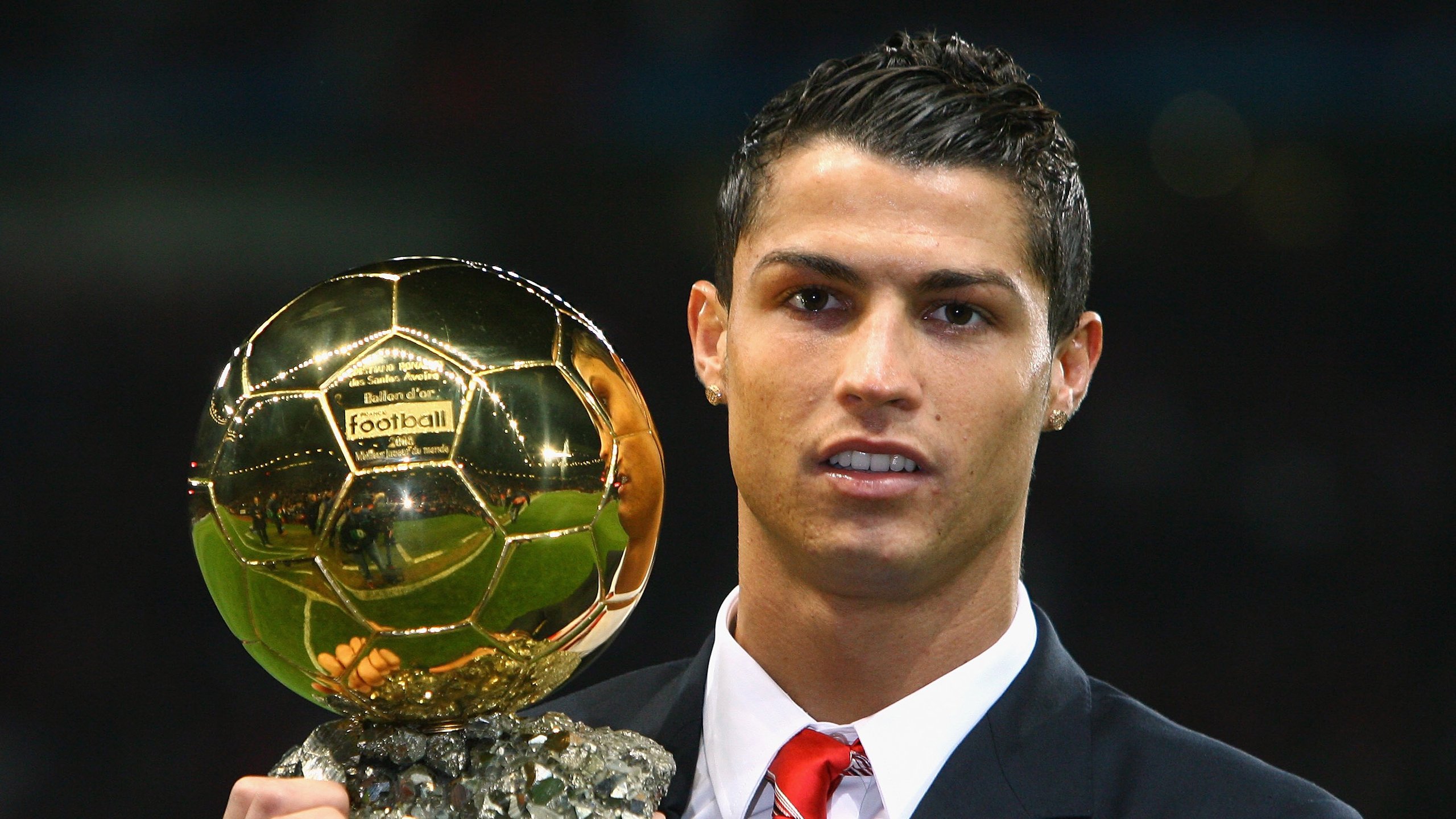 mk体育全站-“马科斯·莫奇的稳固防线与出色反应，帮助美洲狮队迎接世界挑战”